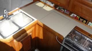 Hunter 30 Yacht Galley 043